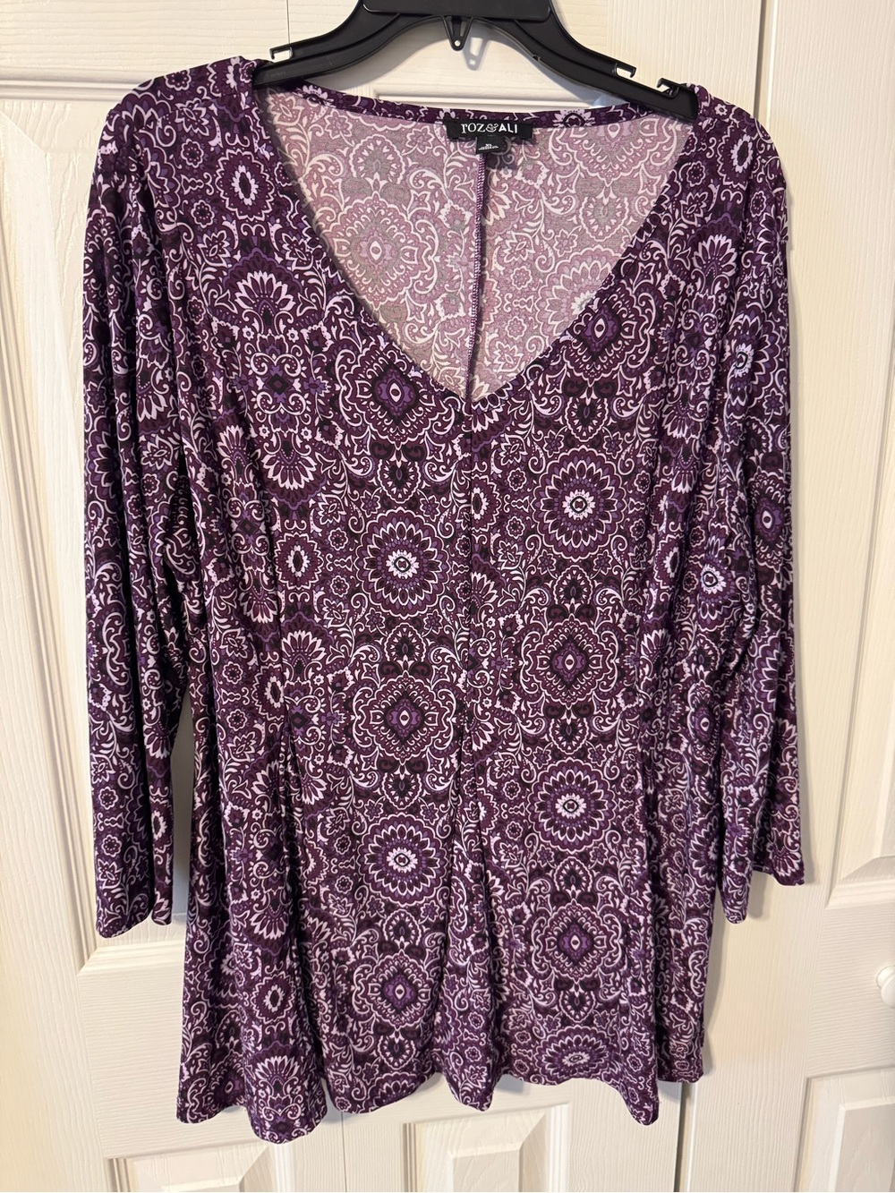 Roz & Ali Purple Medallion V-Neck Tunic Top